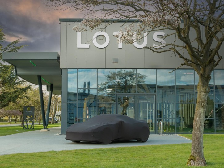 Lotus Evoar Outdoor Cover