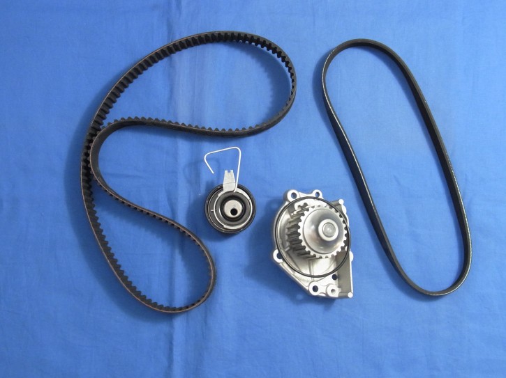 Timing Belt Kit with dynamic tensioner, Alternatorbelt without Airconditioning and Waterpump