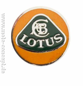 Lapel Pin Lotus in 4 different options